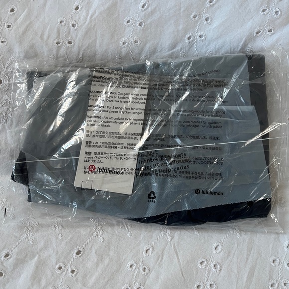 Lululemon Tights - Picture 6 of 6